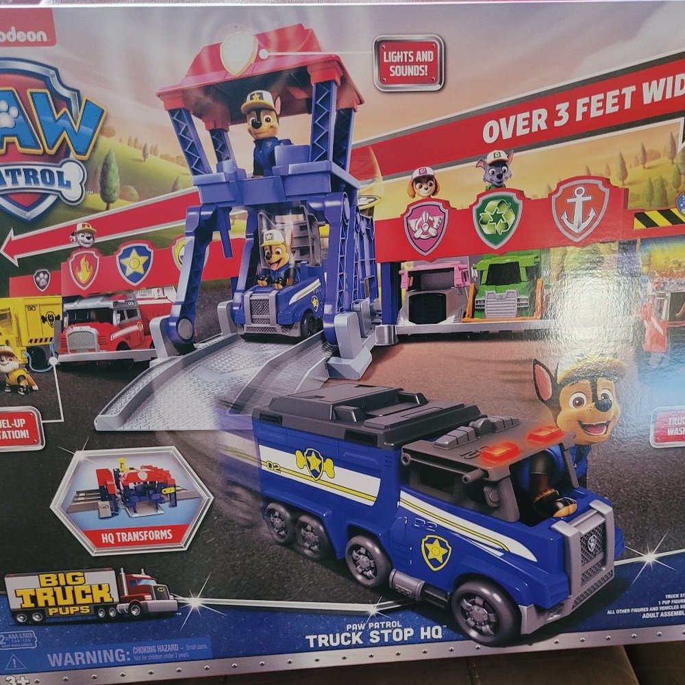 Paw Patrol Big Truck Pups, Truck Stop HQ, 3ft. Wide Transforming Playset, Action